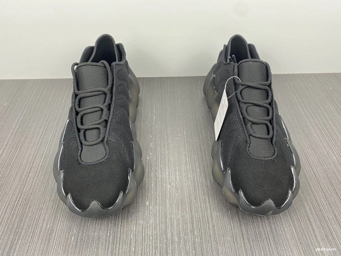 H68032 400 YEEZY ADIDAS 0708
